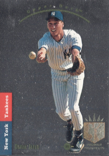 Derek Jeter Rookie Gold Leaf Rookie Foil 1996 Leaf #211, HOF